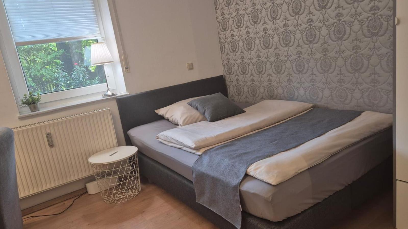 Apartment 1 Mit Terrasse Und Pkw-Stellplatz Leverkusen Zewnętrze zdjęcie