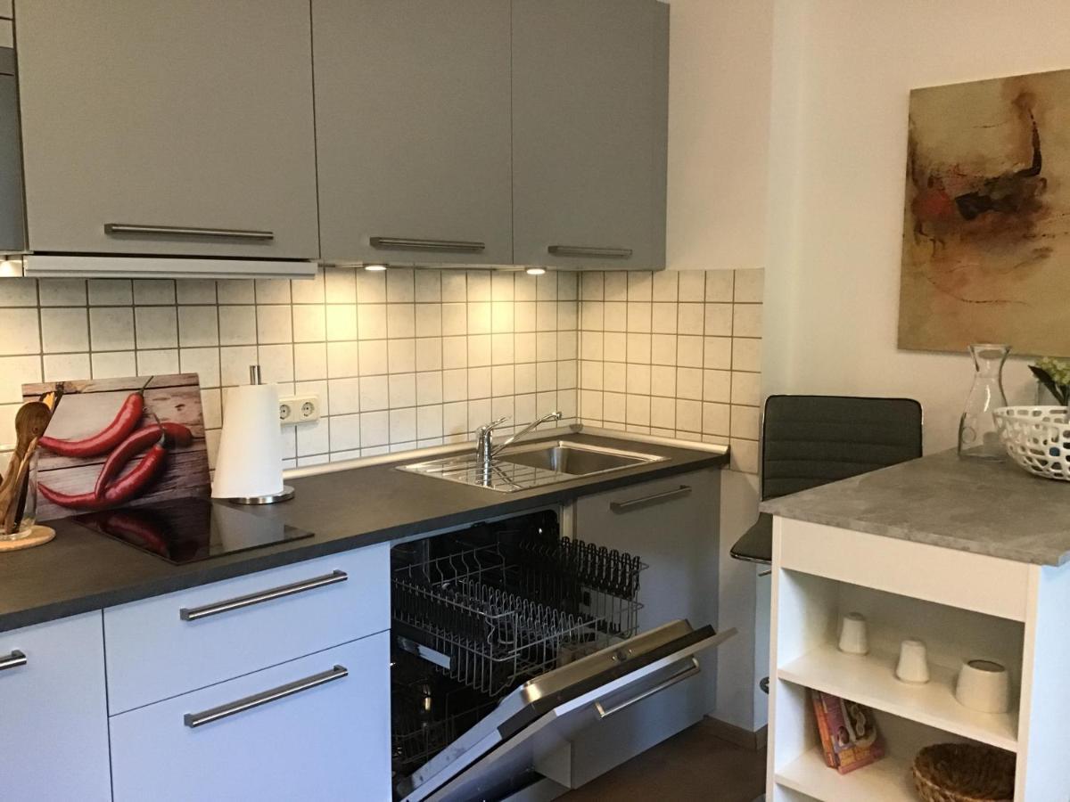 Apartment 1 Mit Terrasse Und Pkw-Stellplatz Leverkusen Zewnętrze zdjęcie
